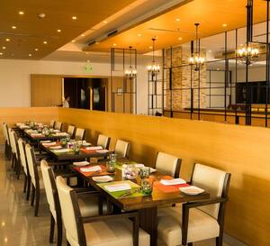 R Kitchen Renaissance Hotel Sola Ahmedabad Zomato